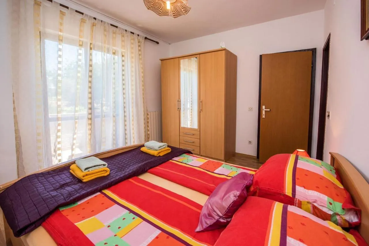 Casa de hóspedes Two Bed Rooms Fortuna Near The Beach Poreč