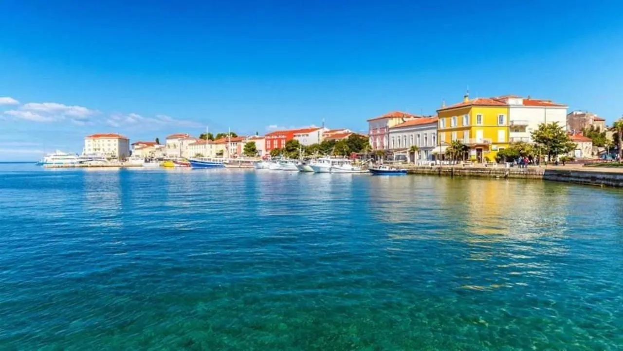*** Casa de hóspedes Two Bed Rooms Fortuna Near The Beach Poreč Croácia